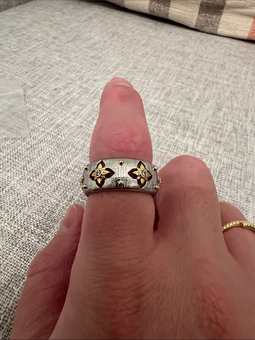 Two tone ring - Picture 2 of 7